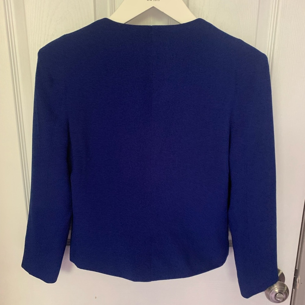 Temt Blue Blazer Structured Collarless Design - image 4
